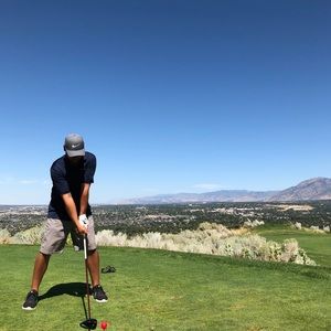 Meet your Posher, Adrian